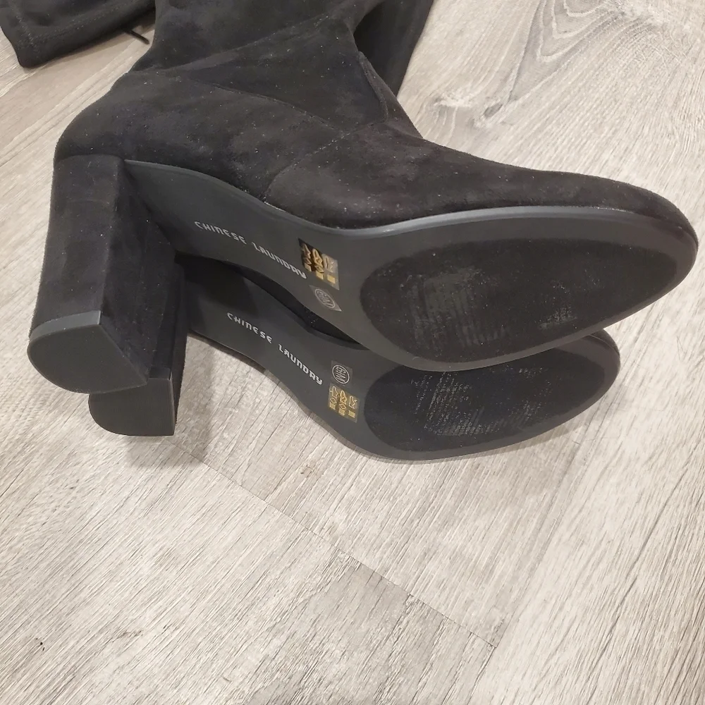 NEW Chinese Laundry Brinna Suedette Black Boots